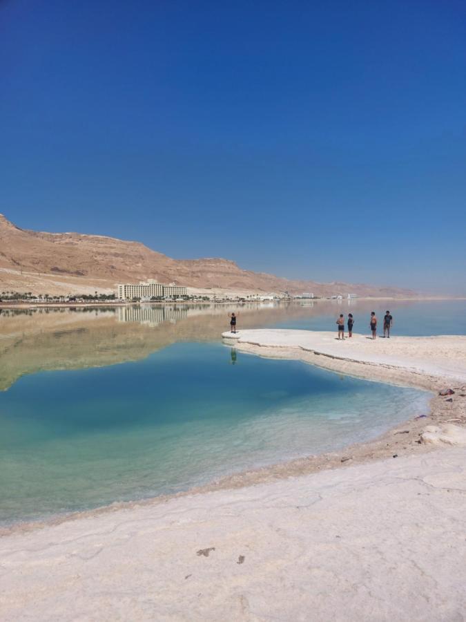 המקום של כרמית Neve Zohar Exterior foto
