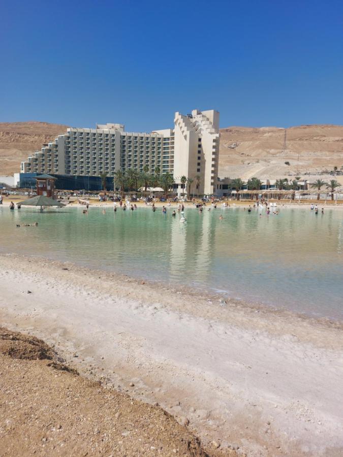 המקום של כרמית Neve Zohar Exterior foto